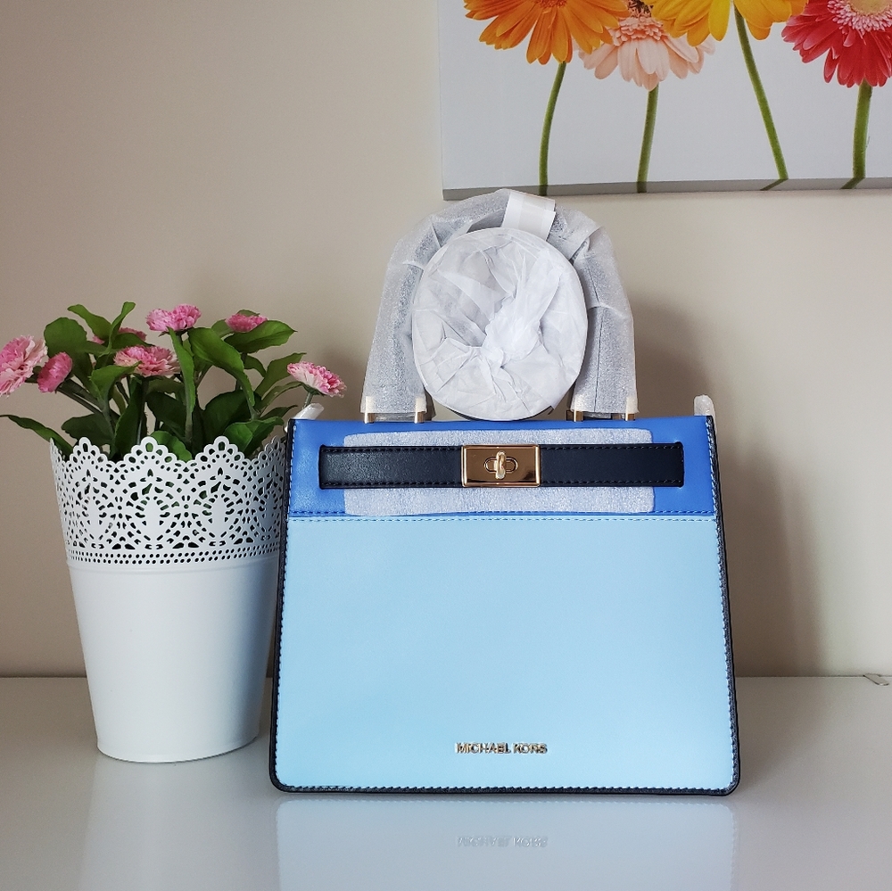 Michael Kors Tatiana Medium Messenger